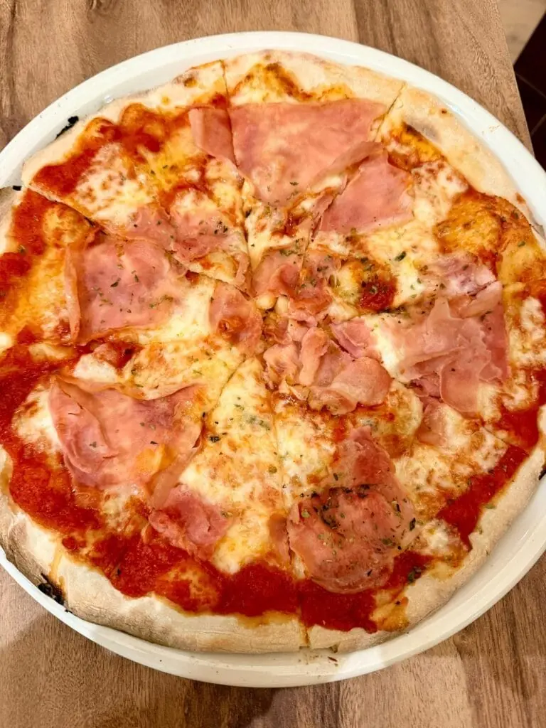 Trattoria Dolce Vita en C. Marín, 8, 30370 Cabo de Palos, Murcia, España