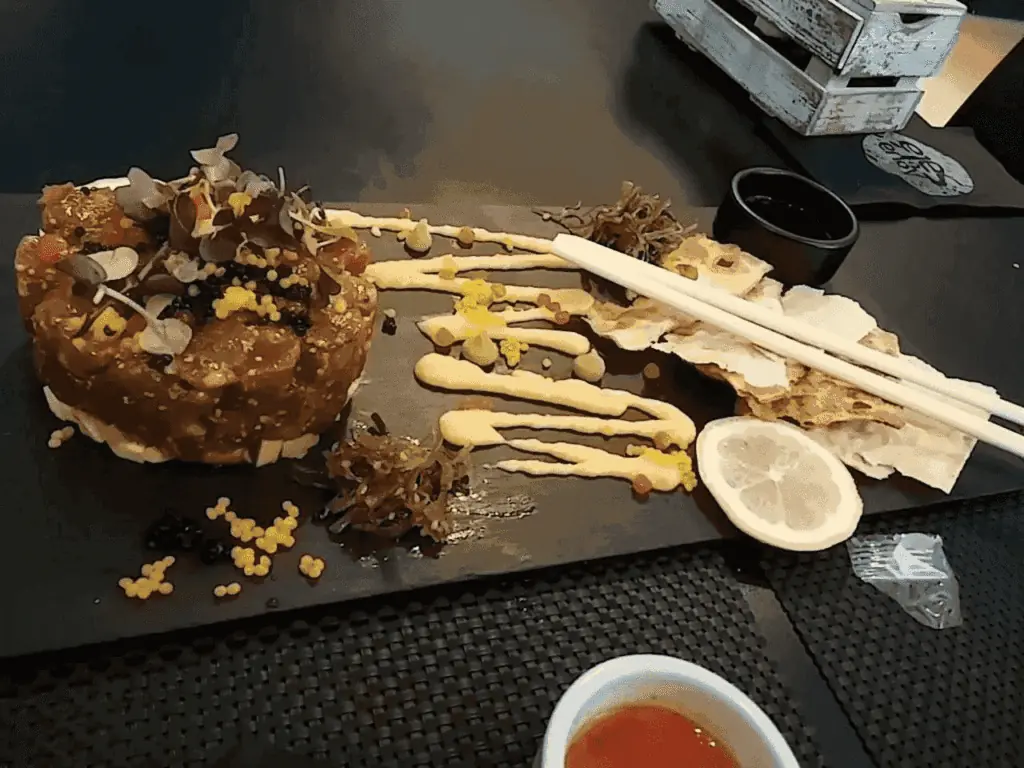 Plato de sushi de Agua Salá en Cabo de Palos