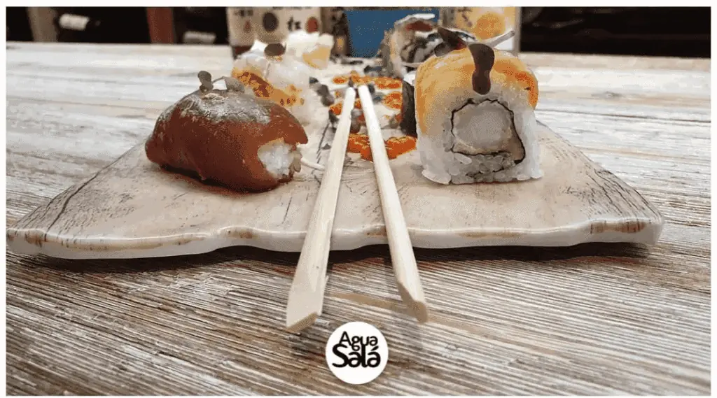 Selección de sushi de Agua Salá en Cabo de Palos