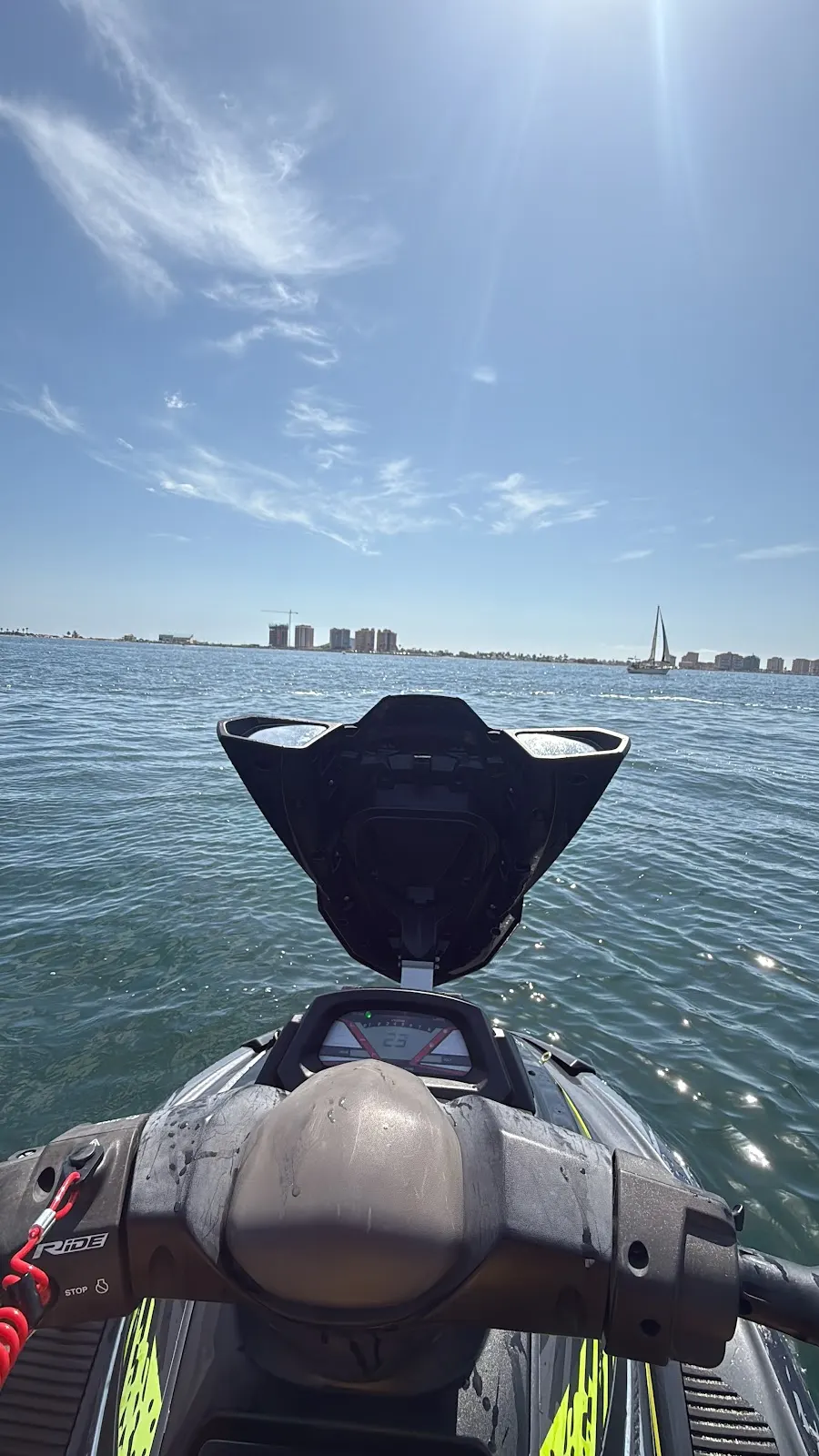 Vista del Mar Menor desde el punto de alquiler de motos de agua