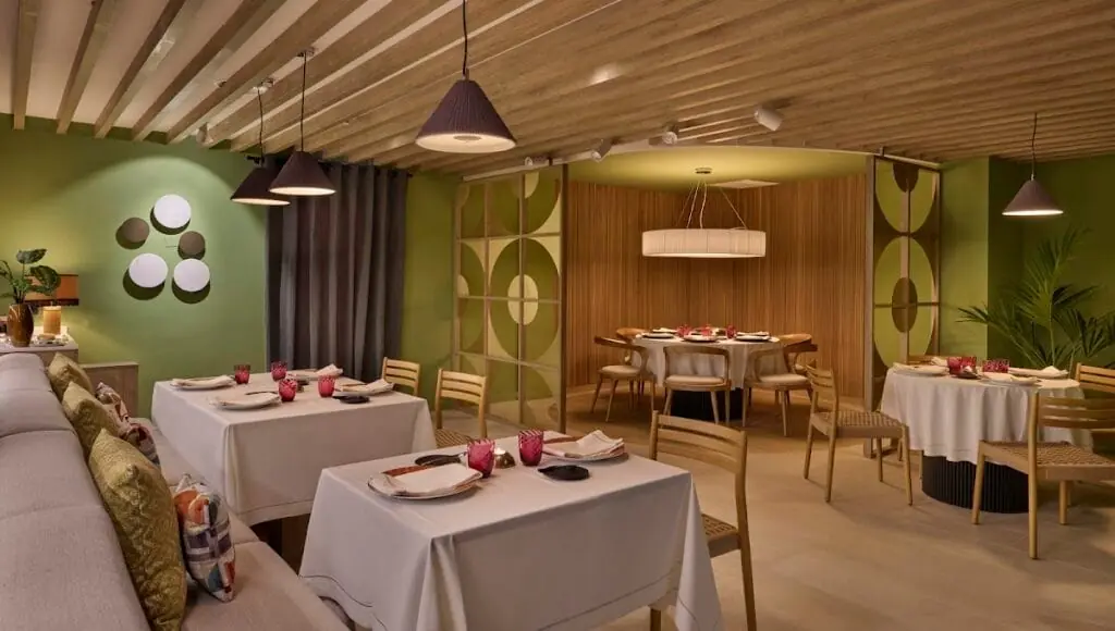Sala del restaurante Amapola en el Grand Hyatt La Manga Club