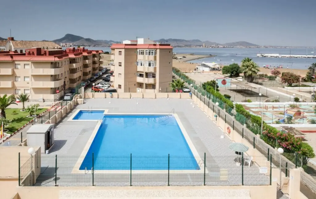 Balcón privado de Apartamentos Tesy