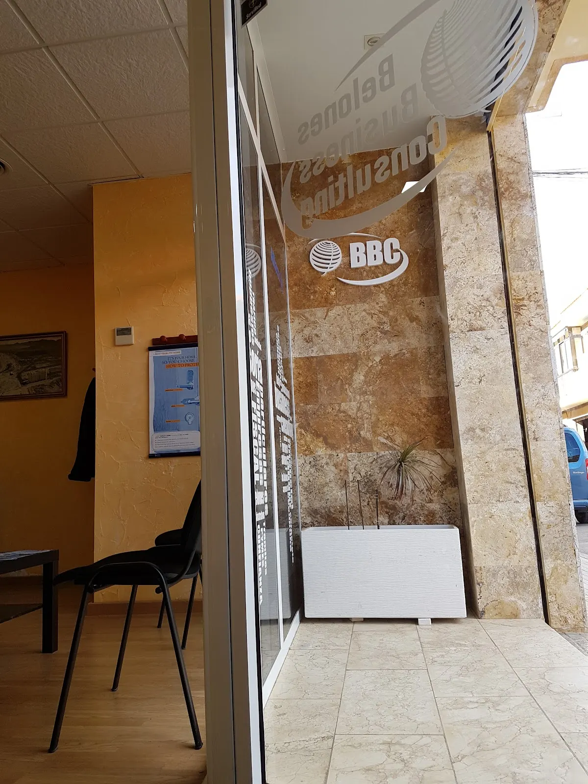 Atención al cliente en ASESORIA BBC