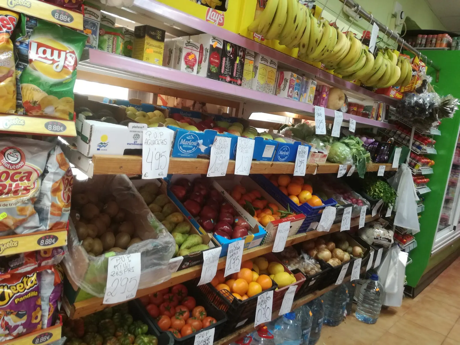 Productos de uso diario en Autoservicio Bernabé