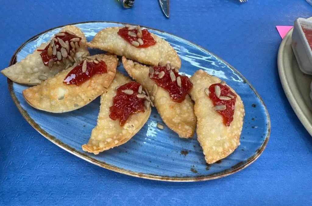 Plato casero de Bar Pizzería Las Nuevas Sirenas