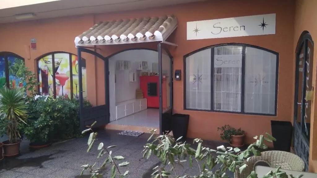 Fachada de Belleza Seren Beauty Head spa en La Manga