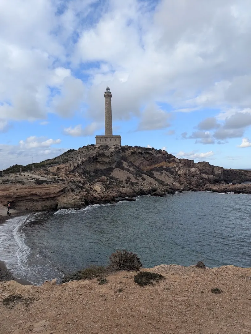 Faro de Cabo de Palos visto desde la Playa de Levante