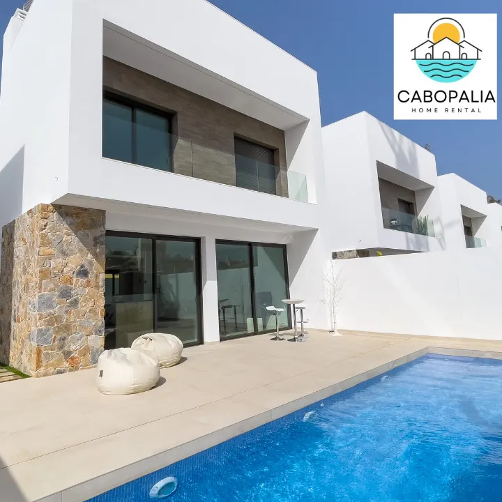 Villa con piscina privada gestionada por Cabopalia en Cabo de Palos