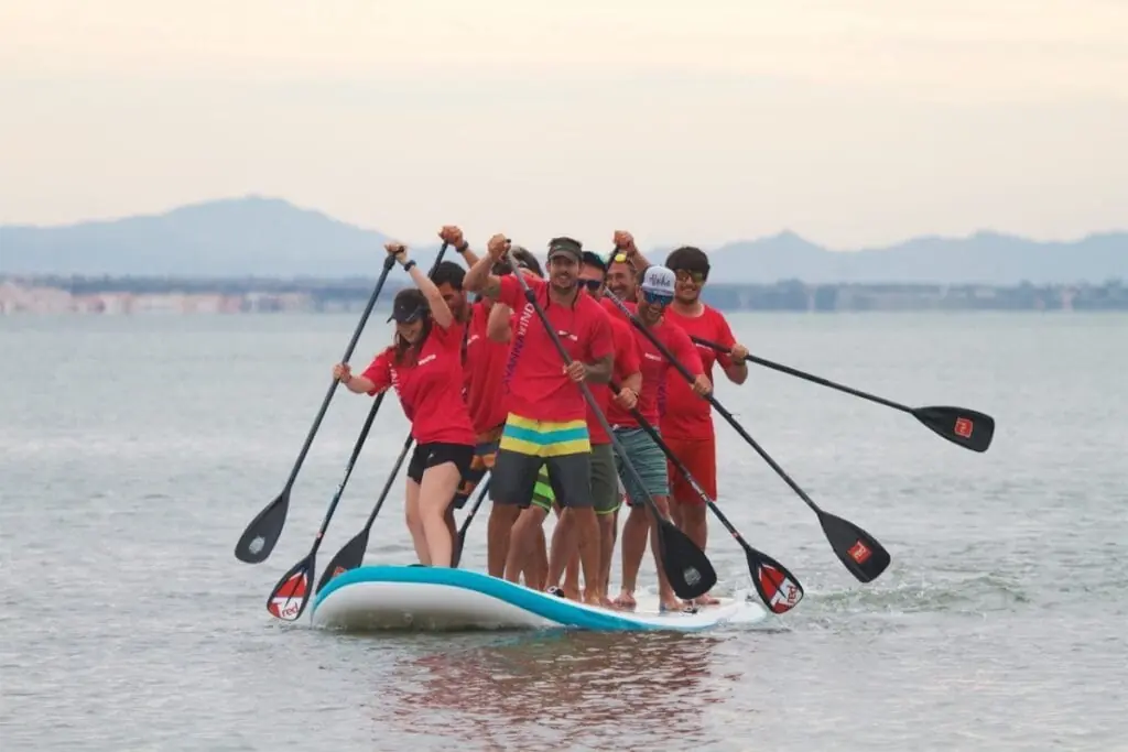 Catamaranes de Cavanna Wind en la playa de La Manga