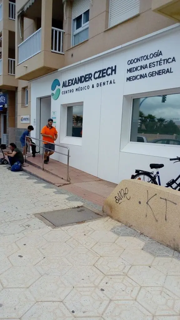 Recepción de Centro Alexander Czech en La Manga