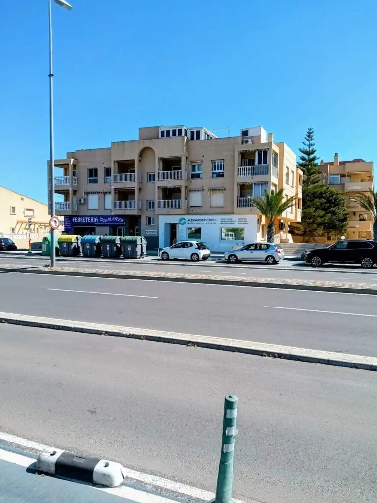 Consulta de Centro Alexander Czech en La Manga