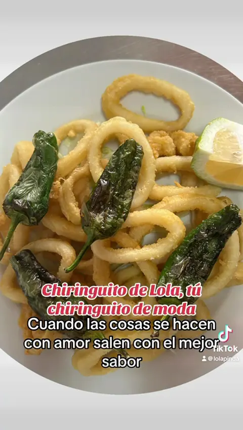 Zona exterior de Chiringuito de Lola, Plaza Cavanna