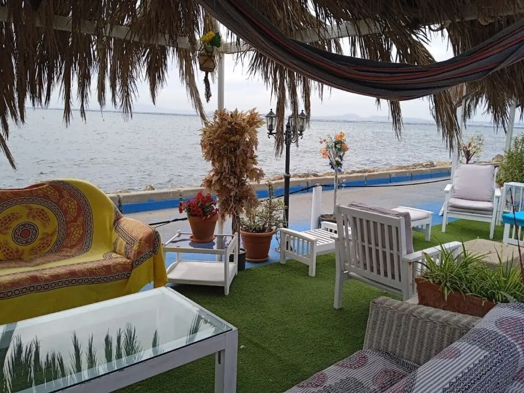 Chiringuito ELAYNE, terraza junto al Puerto Tomás Maestre, La Manga km 13