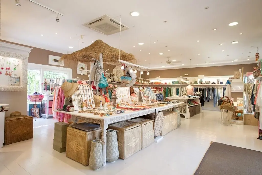 Daisy’s La Manga Club – boutique de moda boho y ropa de playa en La Manga Club, imagen 1
