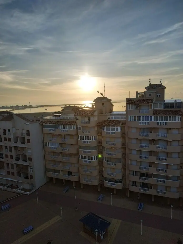 D`Costa Puerto y Playa – tienda de artículos de playa, regalos y alimentación en La Manga, imagen 2