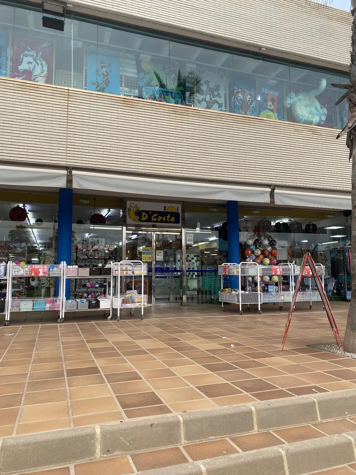 Mostrador de joyería en D’Costa Zoco