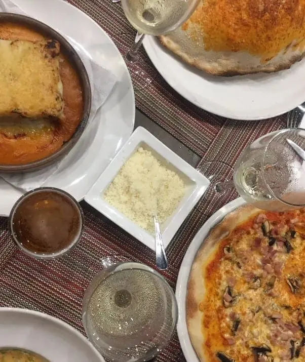 Pizza y platos italianos para cenar en Don Luigi Trattoria