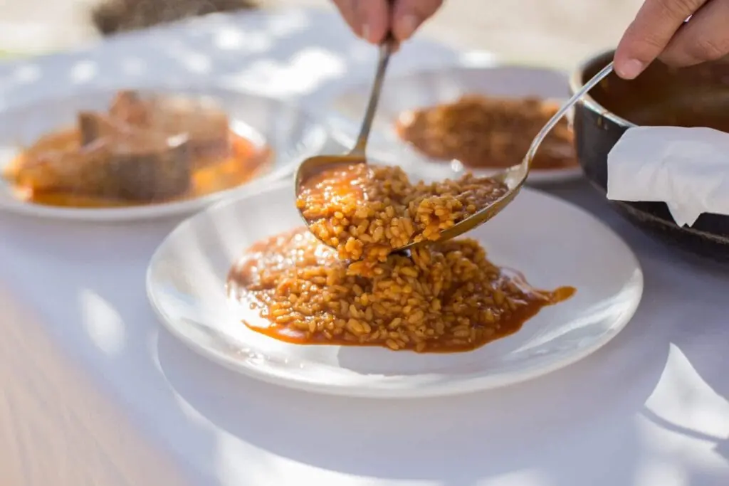 Arroz servido en Escuela de Pieter, La Manga
