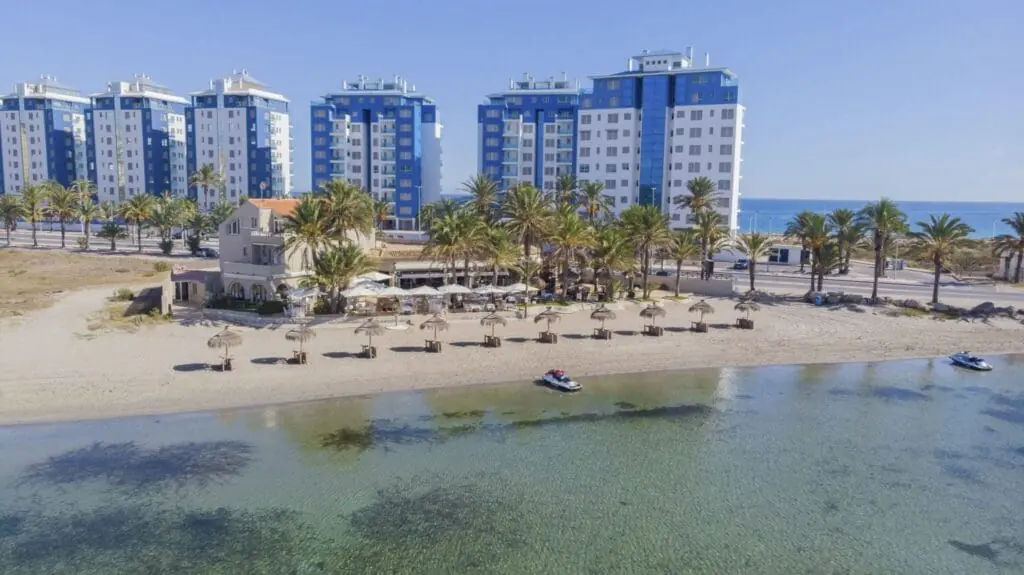 Vistas de la playa y el Mar Menor desde Escuela de Pieter