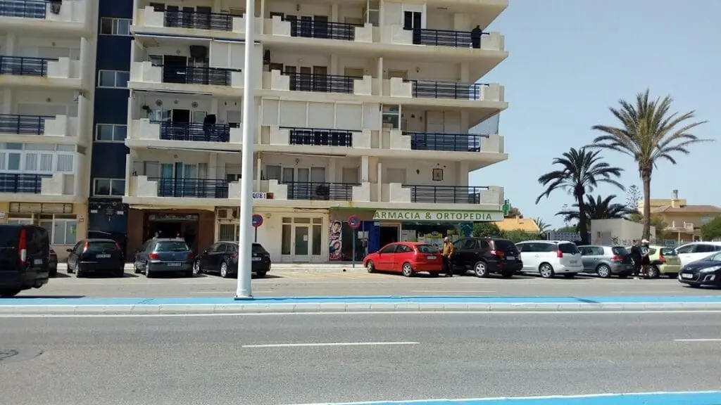 Interior de Farmacia-Ortopedia Manga Beach, km 6,3 de La Manga