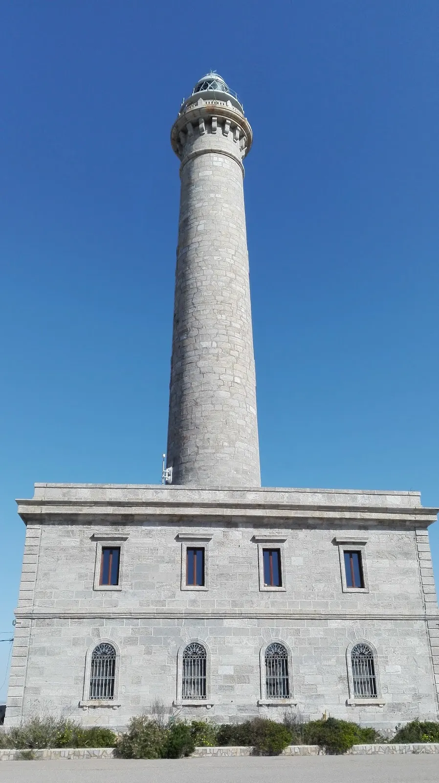 Perfil del Faro de Cabo de Palos, imagen del registro duplicado ya fusionado en esta ficha