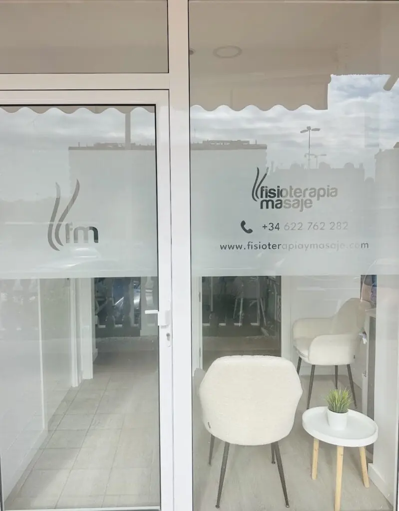 Fachada de Fisioterapia y Masaje La Manga FM en La Manga