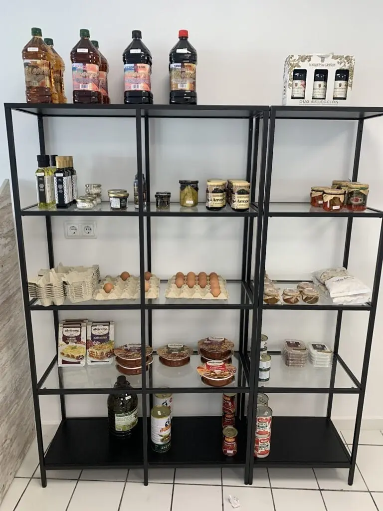Fruta y verdura fresca en Frutas y Verduras Dos Mares, La Manga
