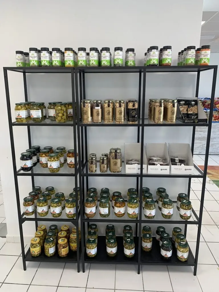 Puesto de Frutas y Verduras Dos Mares en Rivera Sur