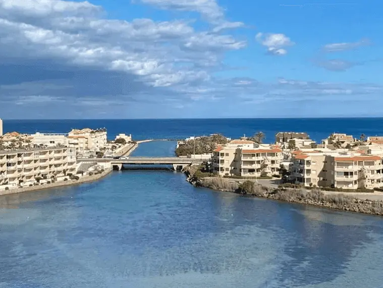 Canal de la Gola de Marchamalo entre el Mar Menor y el Mediterráneo, La Manga