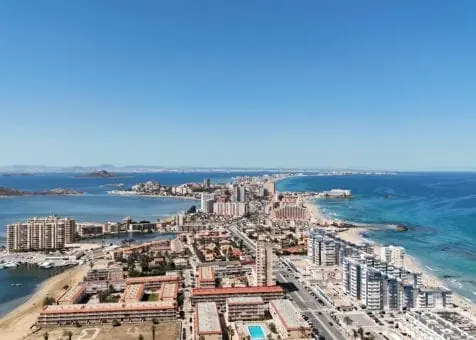 Vista aérea de La Manga del Mar Menor, zona de actuación de Inmolena