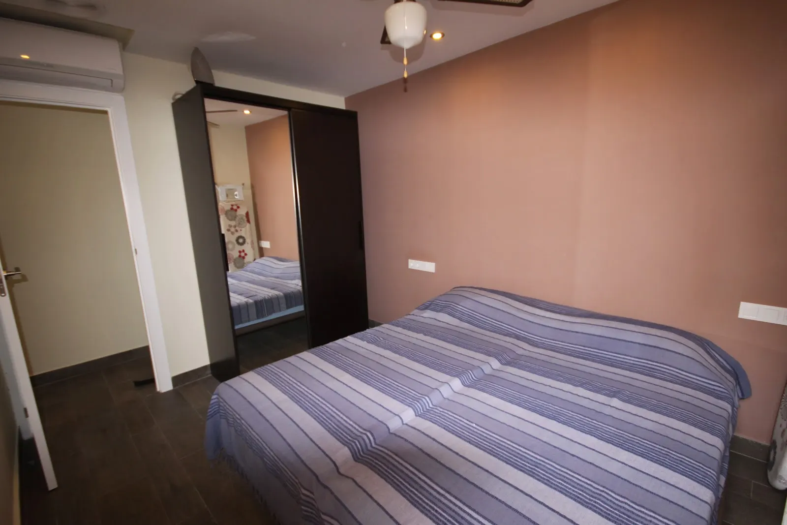 Dormitorio del apartamento Inmovecos Superáticos 18, La Manga