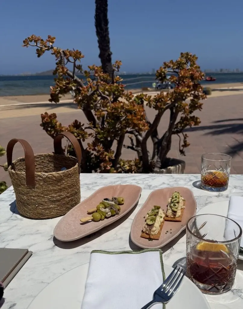 Terraza de La Oliva Restaurante en Mar de Cristal