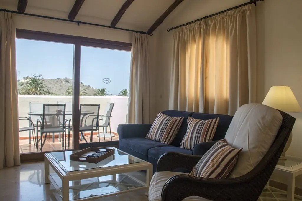 Apartamento de estilo mediterráneo en La Quinta Club