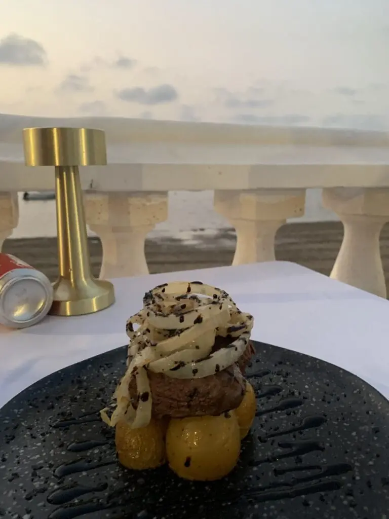 Plato de cocina tradicional en La Terrazica del Galán