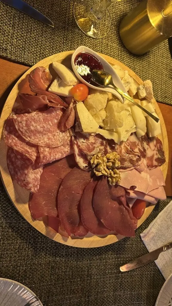 Terraza de LA ZORRA GOURMET, km 4 La Manga