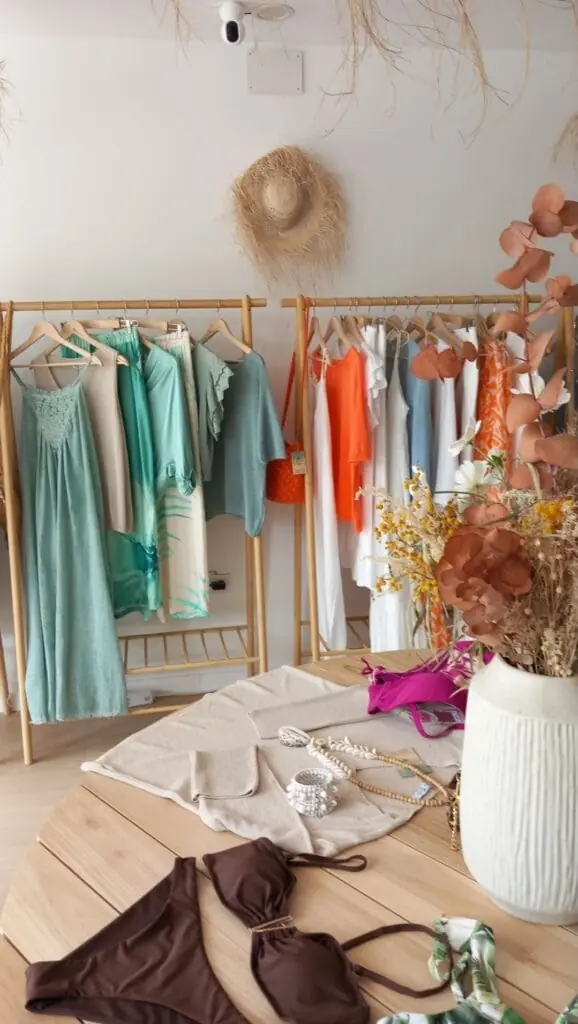 Interior de la tienda Long Island
