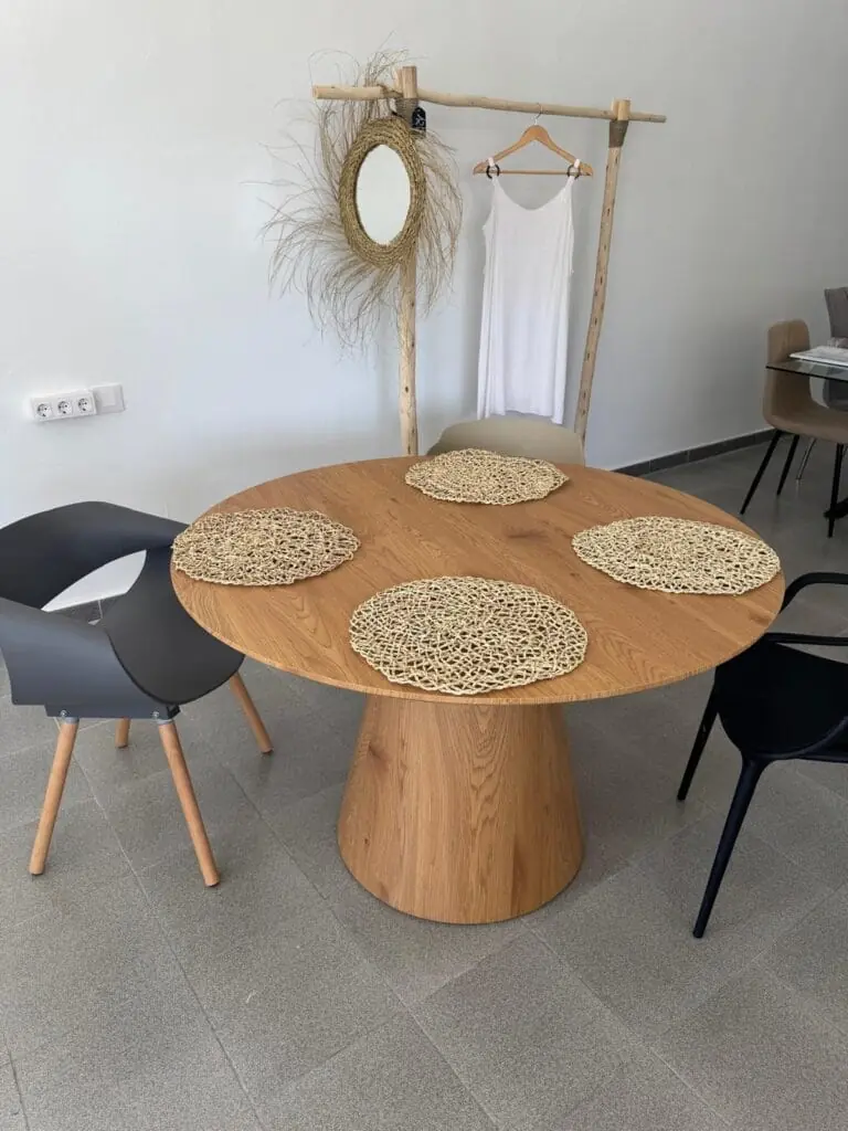 Escaparate de Madera y Mar en la Gran Vía