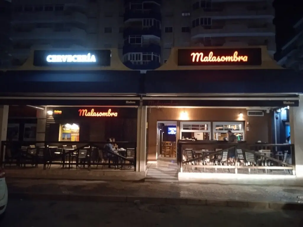 Terraza de Malasombra, Las Nuevas Sirenas