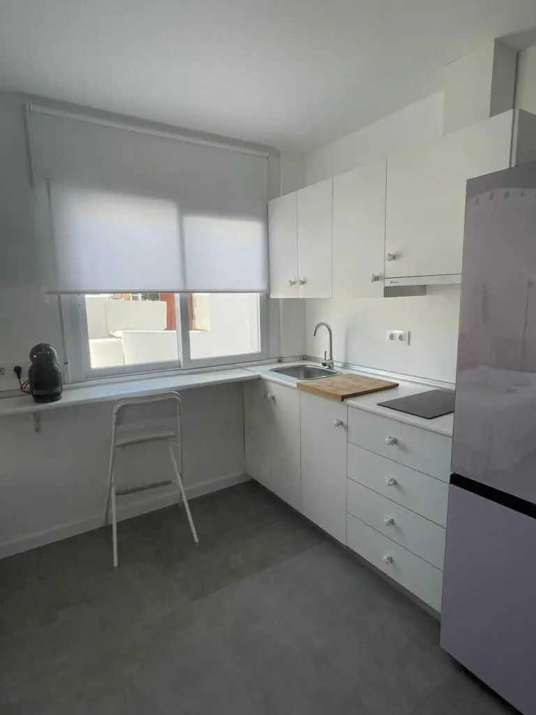 Cocina de un apartamento en Mintaka Homes
