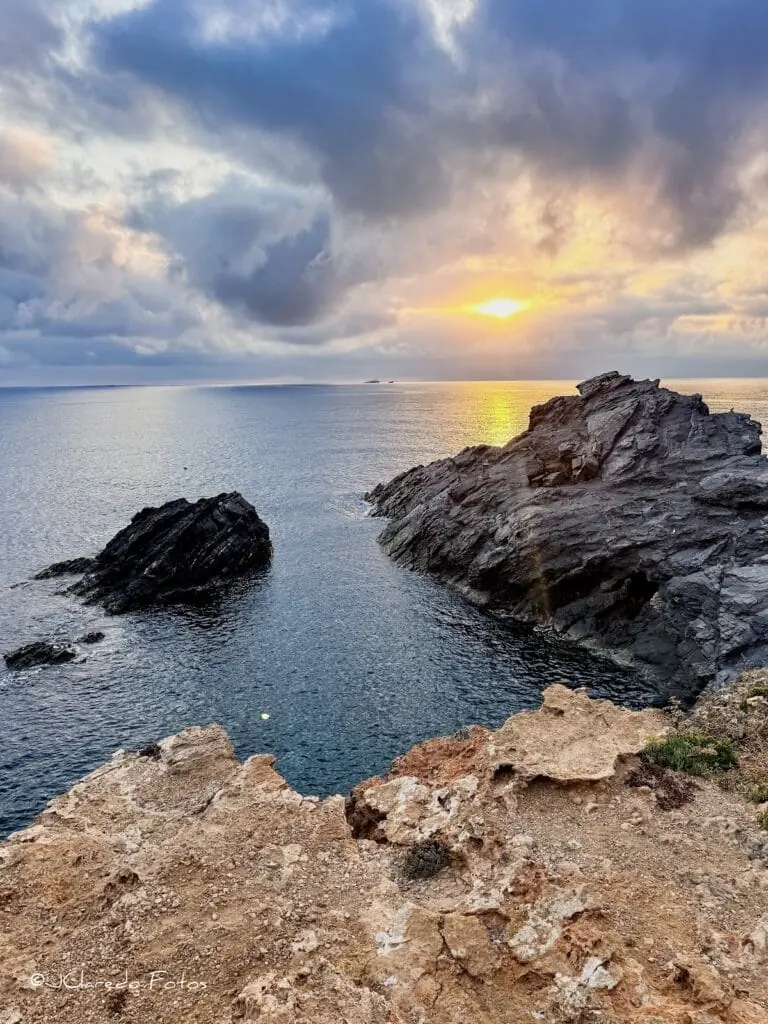 Camino costero junto a Cala Flores, Cabo de Palos