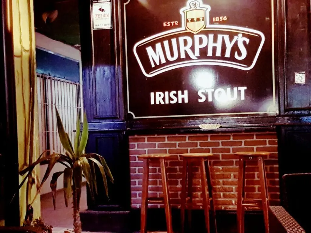 Interior de Molly Malone Irish Tavern en La Manga