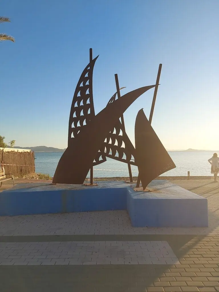 Vista de la Isla Mayor desde el Monumento Velámenes