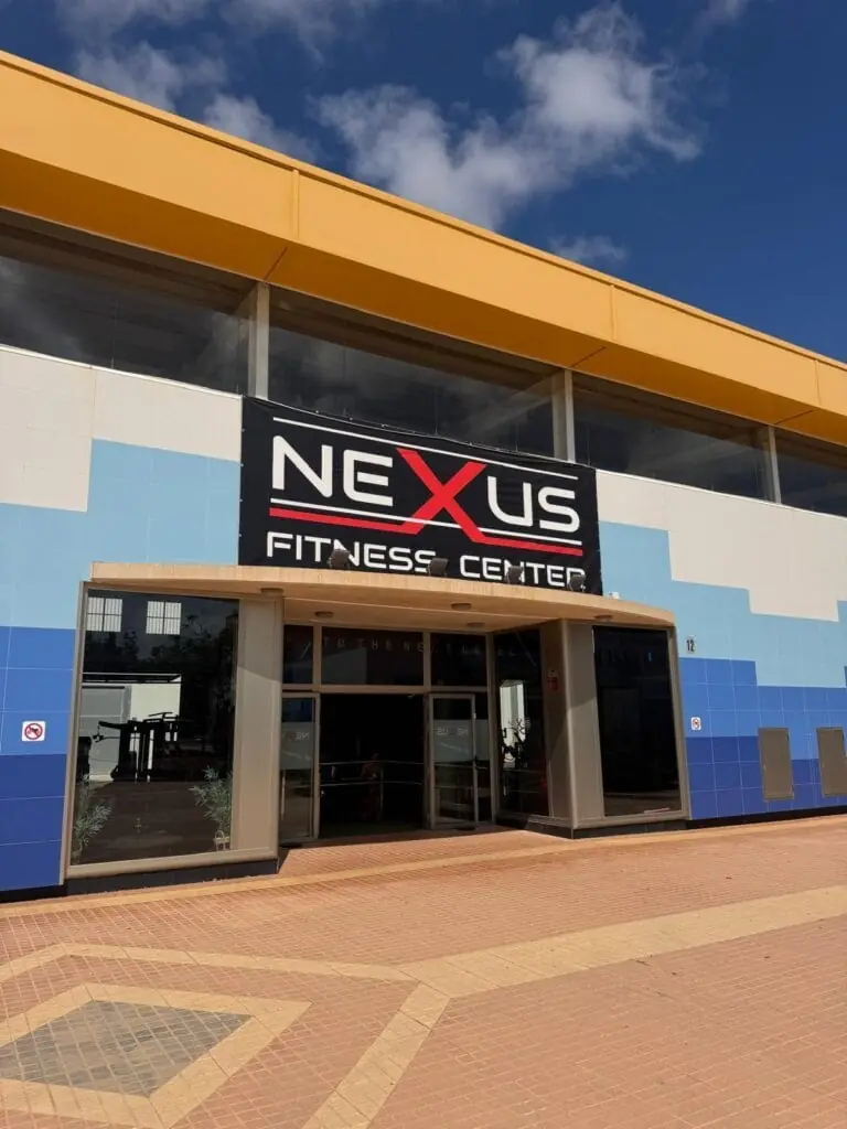 Zona de peso libre de Nexus Fitness Center