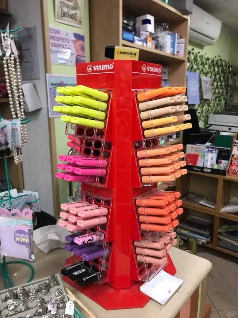 Papelería Librería Yoyes – papelería y librería en Los Belones, imagen 3