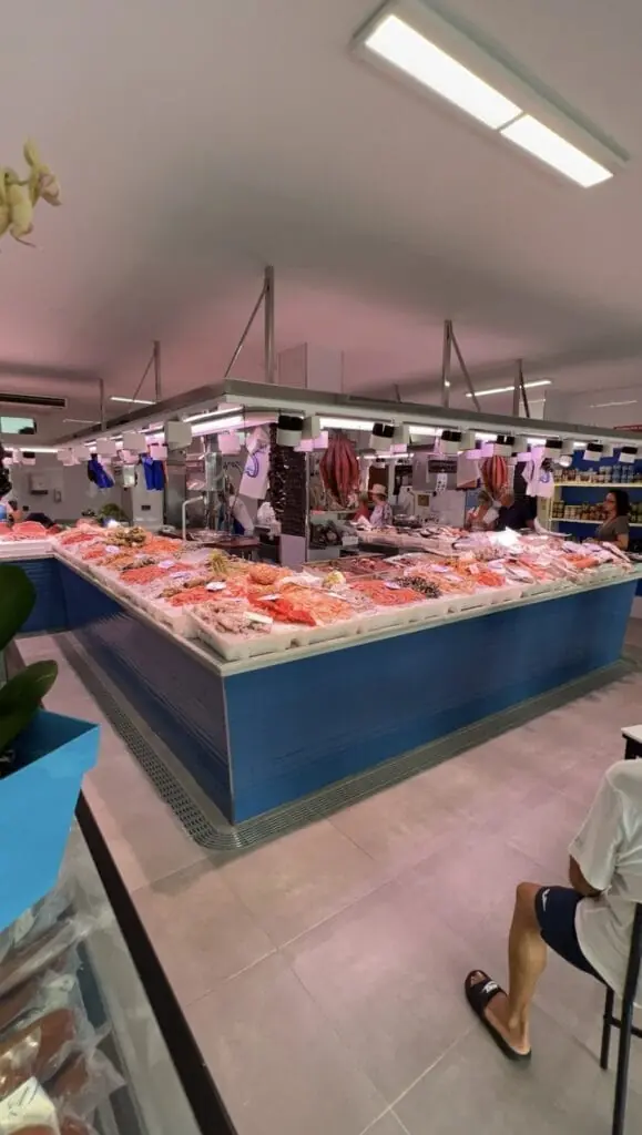 Mostrador de Pescadería La Caracola, La Manga del Mar Menor