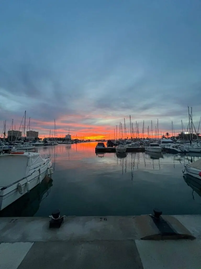 Atardecer en el Puerto Tomás Maestre junto a Di Mare