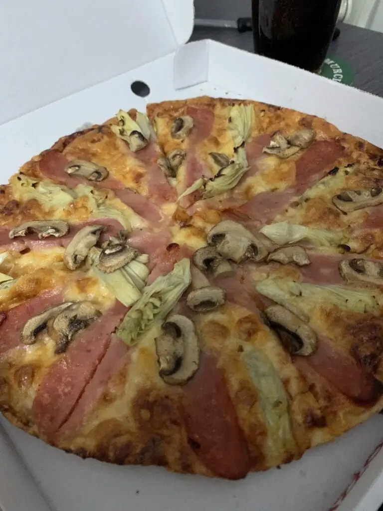 Kebab servido en Popeye Food Kebab & Pizzas, La Manga