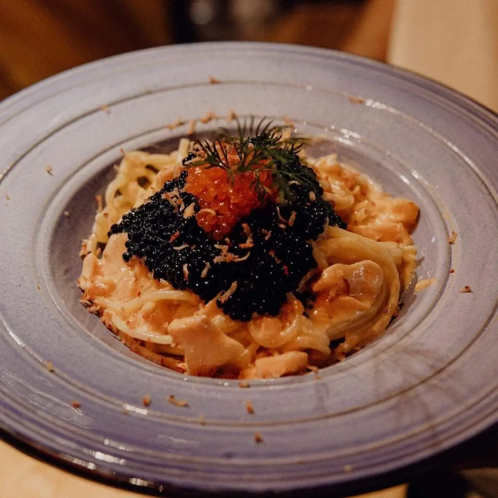 Ravioli servido en Scabetti Trattorian, Los Belones
