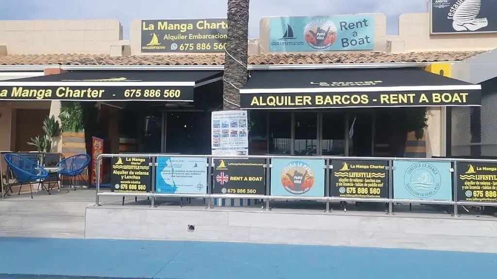 Surferia la manga – local de ocio y tienda junto al Puerto Deportivo Tomás Maestre en La Manga, imagen 1