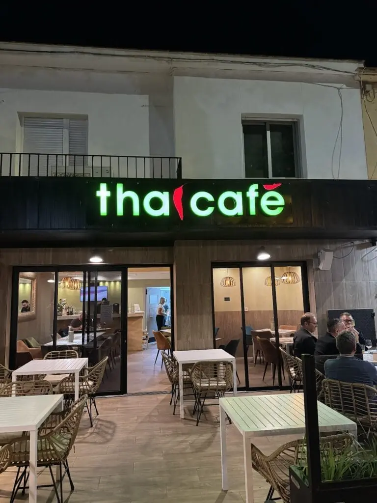 Fachada de Thai Cafe en Los Belones